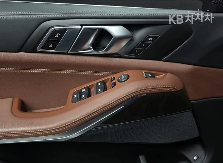 BMW X5 (G05)xDrive 45e xLine - 18