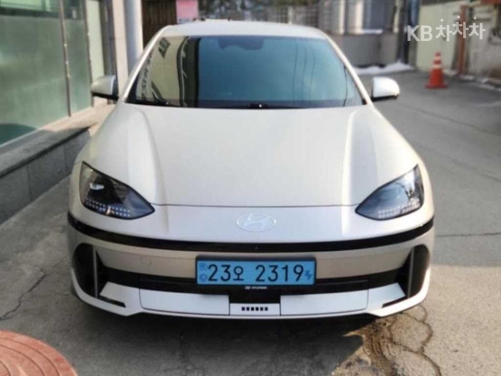 Хюндай IONIQ 6(CE) Long Range Престиж - Image 1