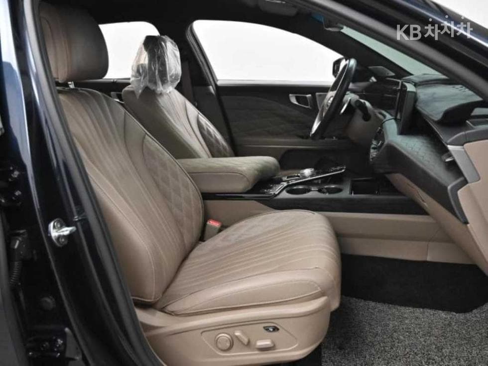 Kia K82.5L gasoline Signature - 10
