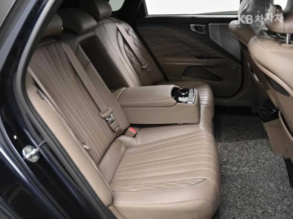 Kia K82.5L gasoline Signature - 12