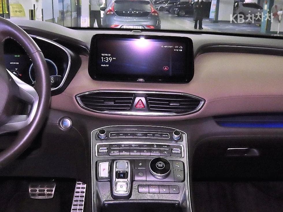 Хюндай The New (фейслифт) Санта Фе TM Хибрид1.6 HEV 2WD Престиж - 11