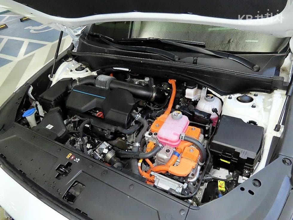 Хюндай The New (фейслифт) Санта Фе TM Хибрид1.6 HEV 2WD Престиж - 19