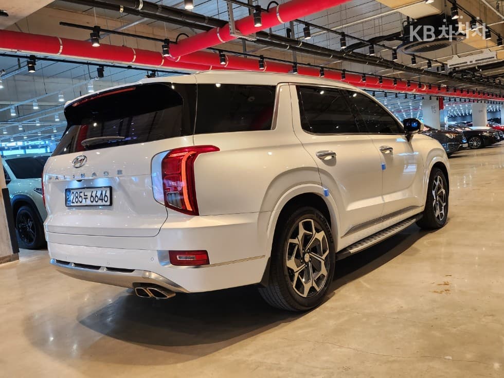 Хюндай Palisade2.2 Дизел 7-местен (Лимузин) Calligraphy - 4