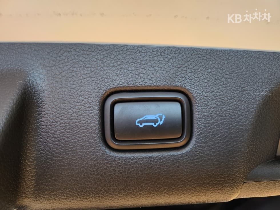 Хюндай Palisade2.2 Дизел 7-местен (Лимузин) Calligraphy - 7