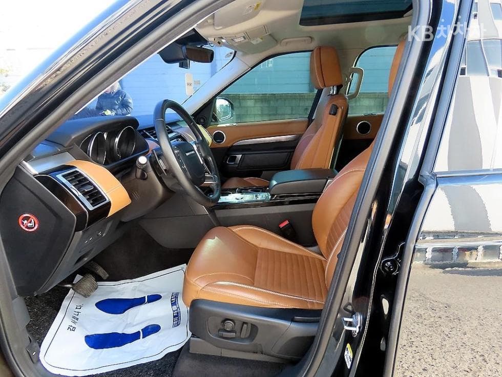 Land Rover 디스커버리53.0 TD6 HSE First Edition - 5