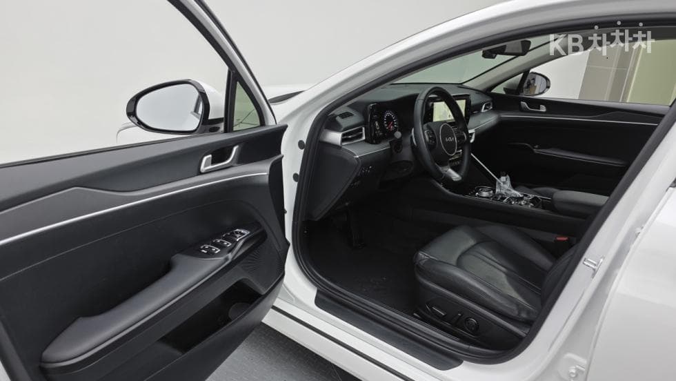 Киа K5 Хибрид 3-토 поколение2.0 HEV Престиж - 9