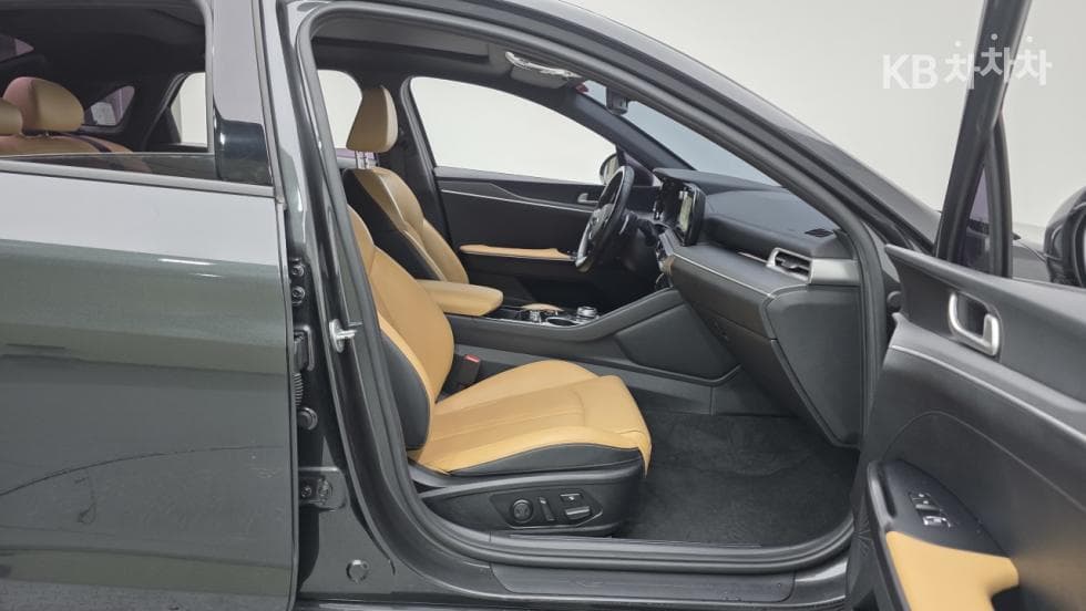 Kia K5 3rd Gen2.0 Gasoline Prestige - 7