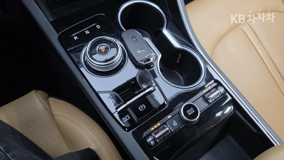 Kia K5 3rd Gen2.0 Gasoline Prestige - 20