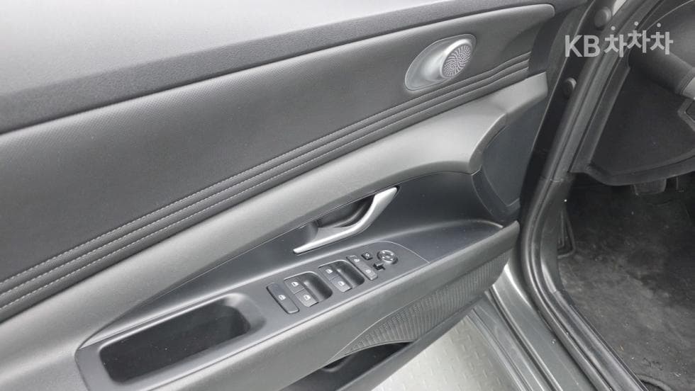 Hyundai All New Avante (Elantra)(CN7)1.6 Gasoline Modern - 14