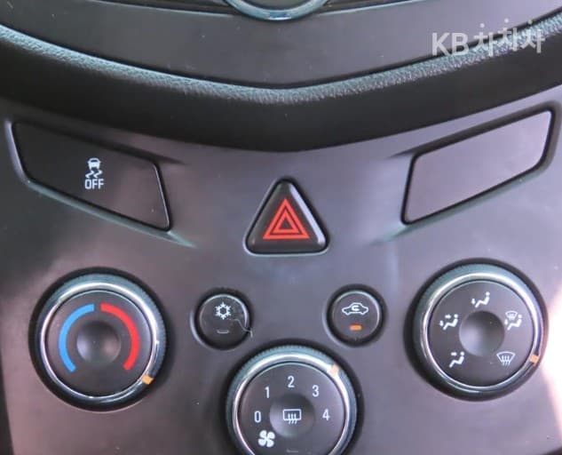 Джи Ем Корея Chevrolet Trax1.4 LT 레더패키지 - 10