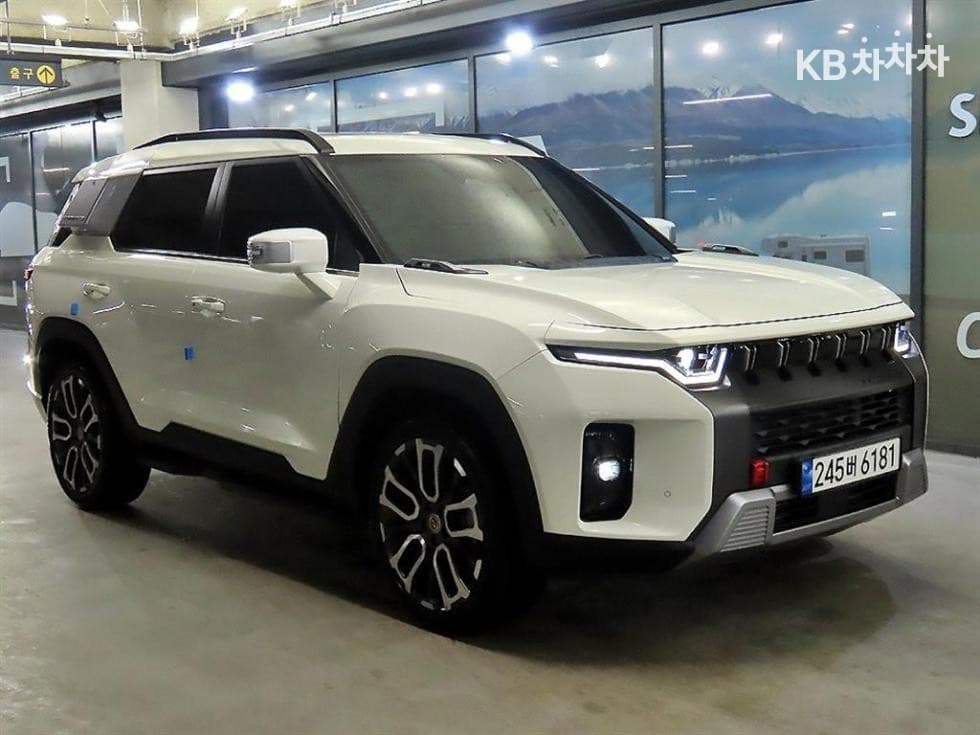 КейДжи Мобилити 토레스(J100) 1.5 GDI Турбо T7 - Image 1