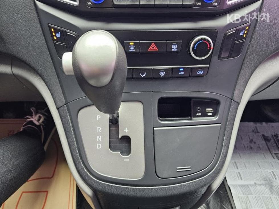 Хюндай Гранд Старекс3Местен승 Ван Смарт - 9