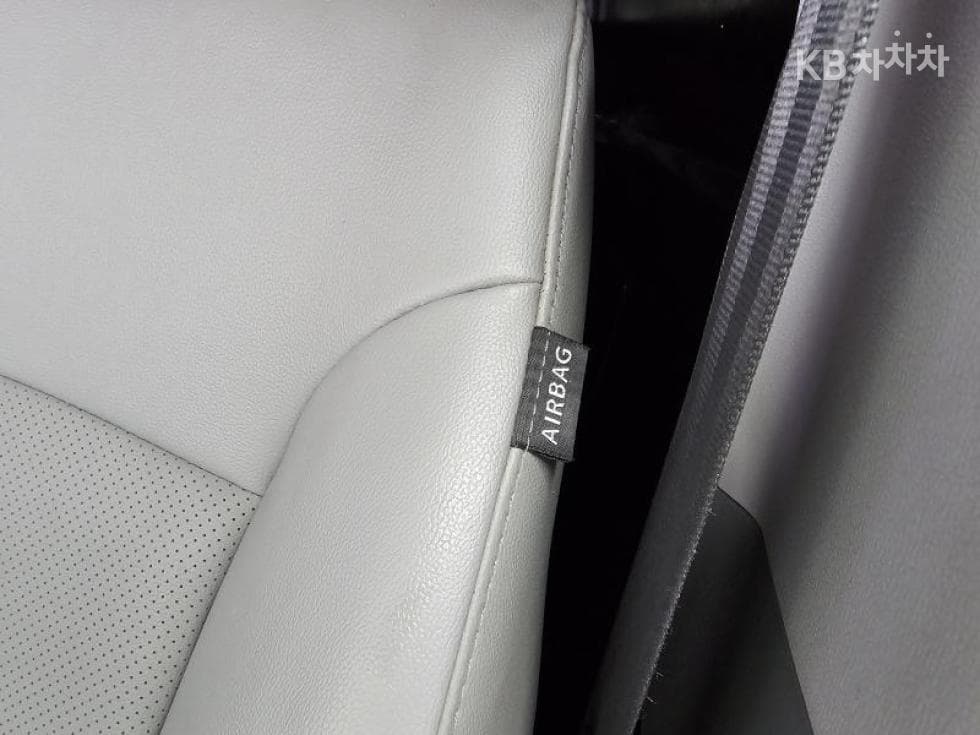 Хюндай Гранд Старекс3Местен승 Ван Смарт - 16