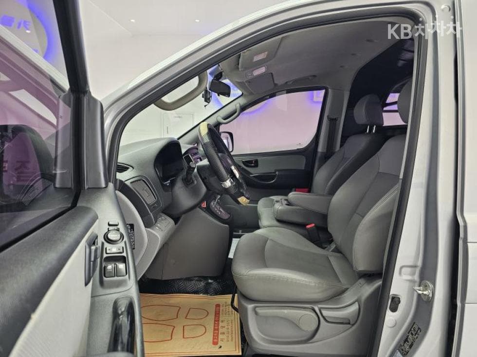 Хюндай Гранд Старекс3Местен승 Ван Смарт - 18