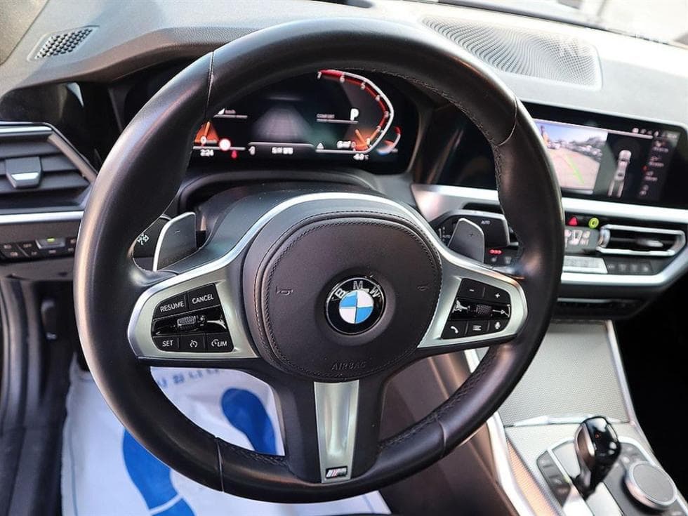 BMW 3 Series (G20)320i M Sport Black Suit Edition - 8