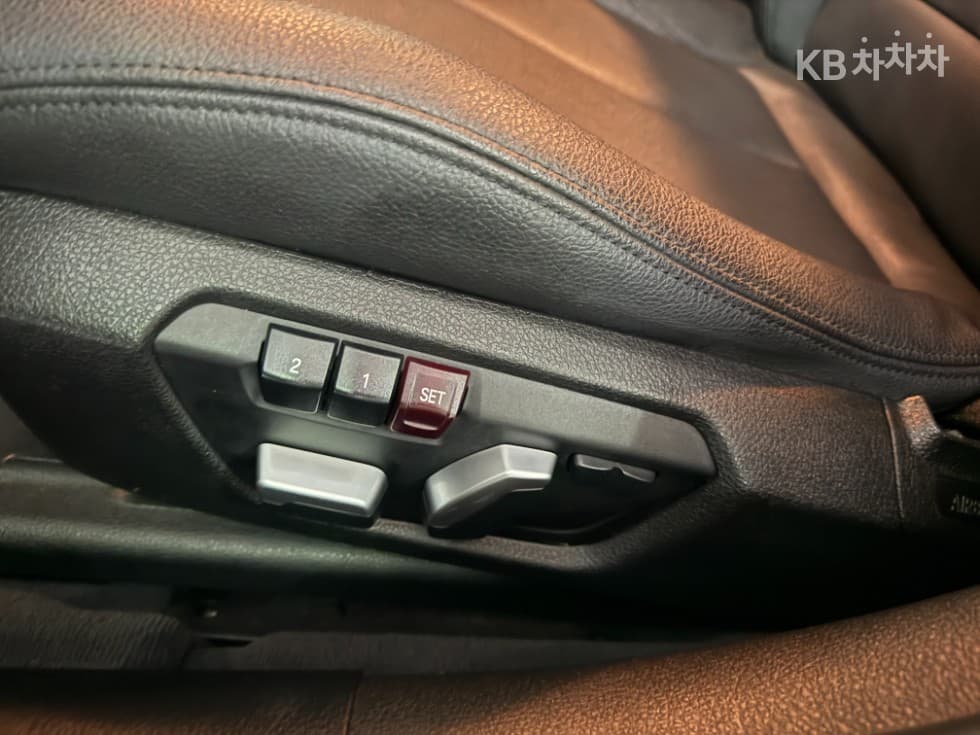 BMW Нов3 Серия320d M스포츠 F30 - 8