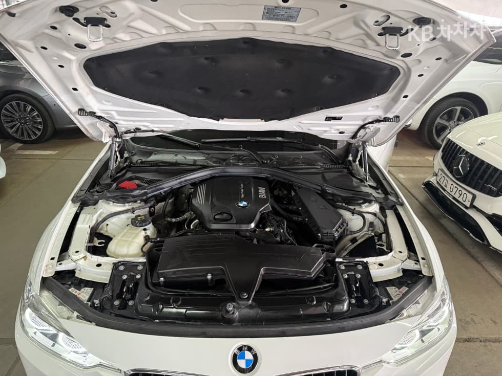 BMW Нов3 Серия320d M스포츠 F30 - 6