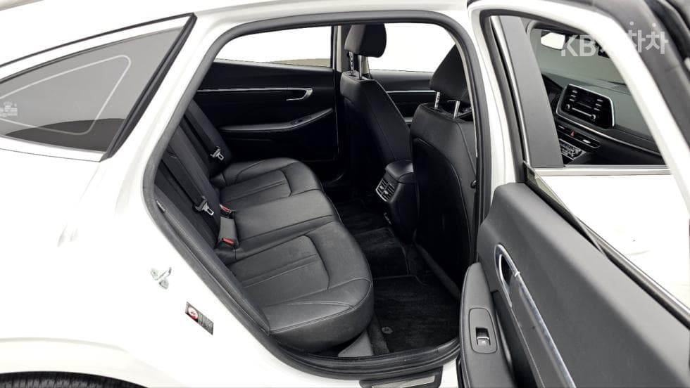 Hyundai Sonata (DN8)2.0 LPG Rental car Smart - 10