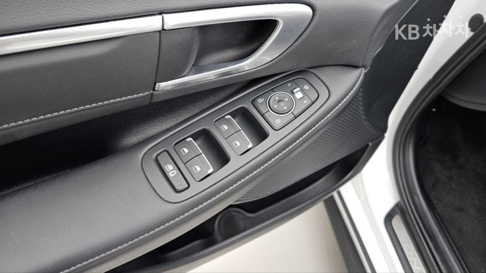 Hyundai Sonata (DN8)2.0 LPG Rental car Smart - 20