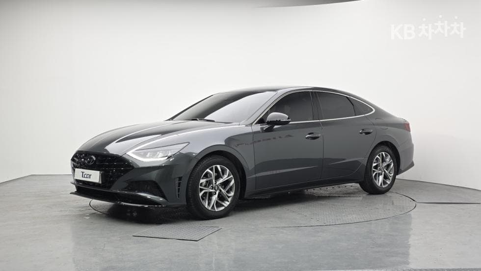 Hyundai Sonata (DN8) 2.0 Premium Plus - Image 1