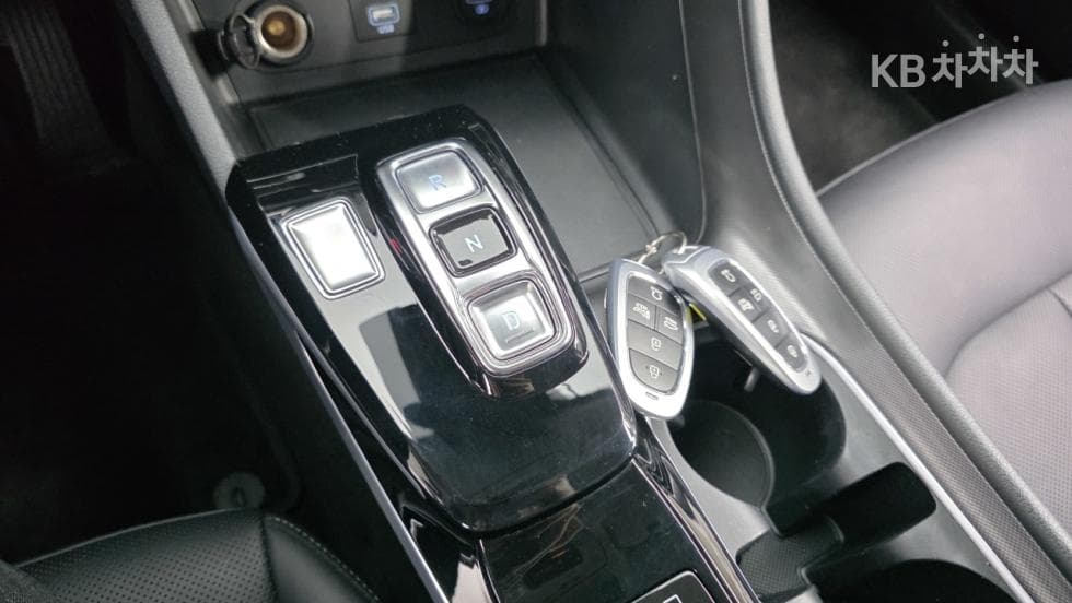 Хюндай Соната (DN8)2.0 Premium Plus - 15