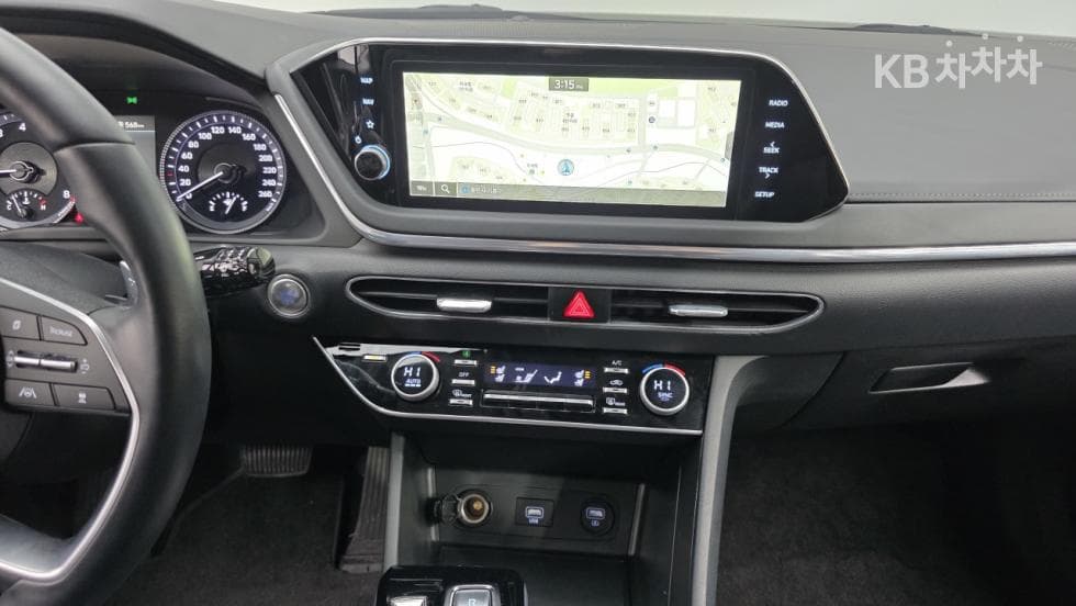 Хюндай Соната (DN8)2.0 Premium Plus - 23