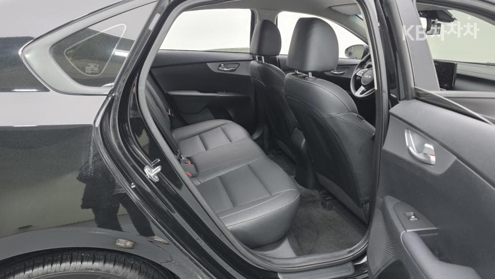 Киа The New (фейслифт) K3(BD)1.6 Бензин Тренди - 17