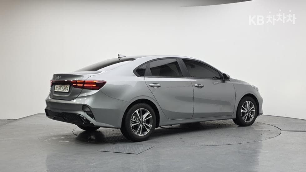 Kia The New (facelift) K31.6 Gasoline Prestige Standard - 2