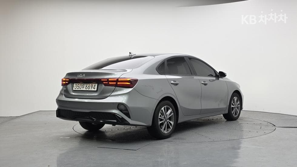 Kia The New (facelift) K31.6 Gasoline Prestige Standard - 4