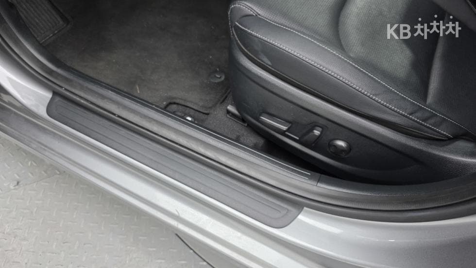 Kia The New (facelift) K31.6 Gasoline Prestige Standard - 15