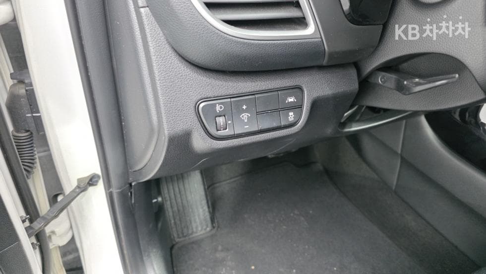 Киа Seltos1.6 Бензин Турбо 2WD Signature - 17