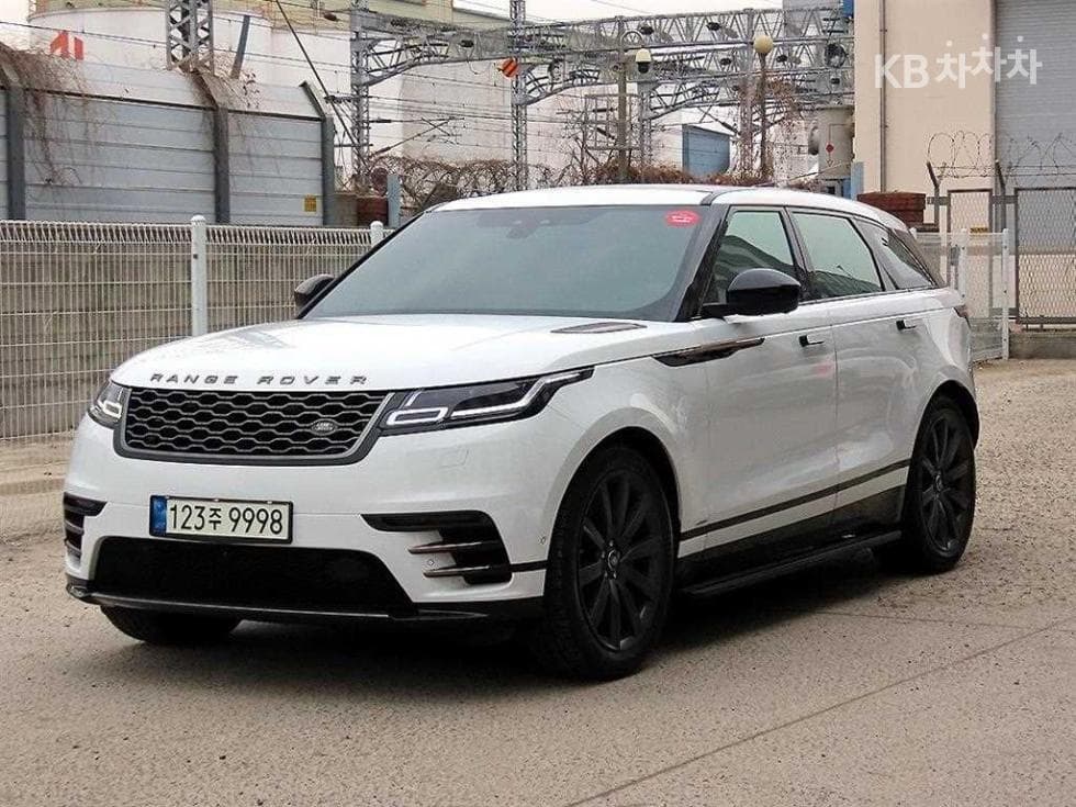 Land Rover Range Rover 벨라 3.0 D300 R-Dynamic HSE - Image 1