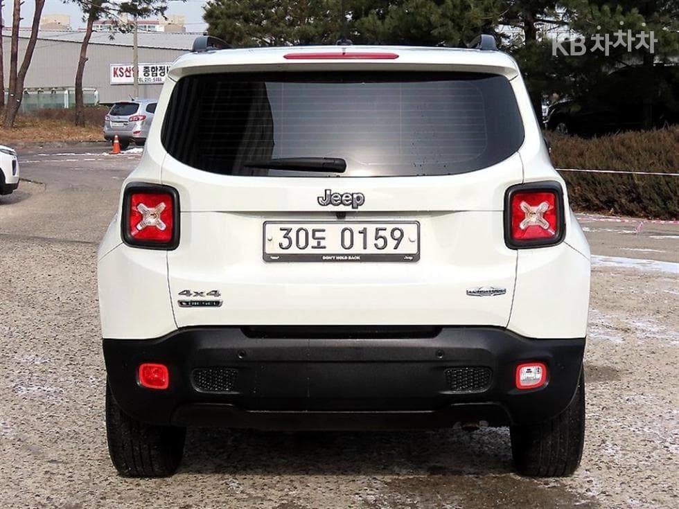 지프 레니게이드2.0 Limited AWD 75th Anniversary Edition - 4