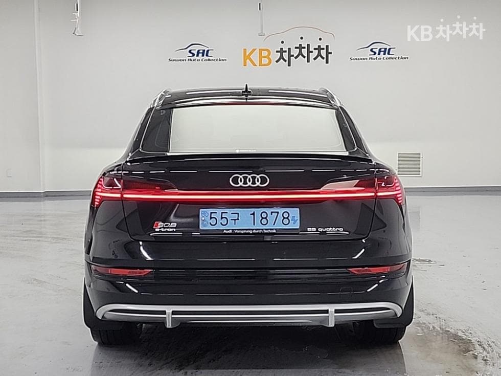 Audi e-tron55 Quattro Sportback Standard - 3