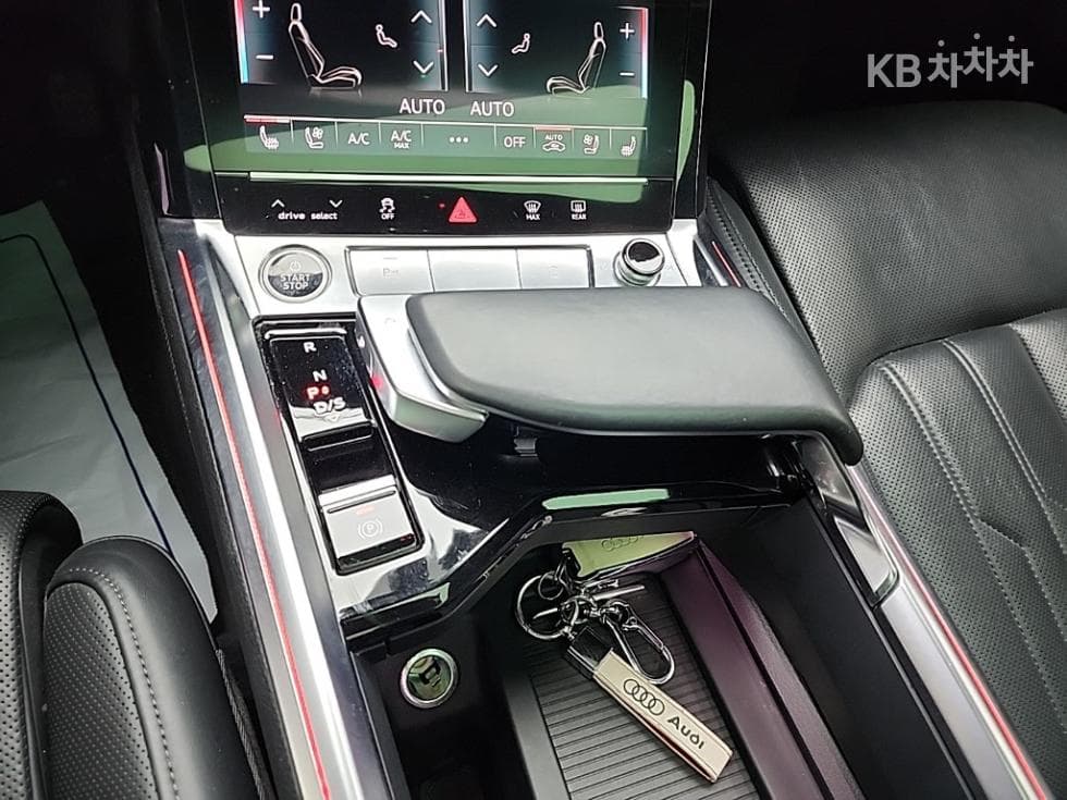 Audi e-tron55 Quattro Sportback Standard - 8