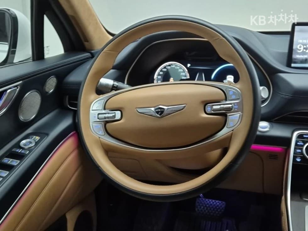 Дженезис GV802.5 Турбо Бензин AWD - 9