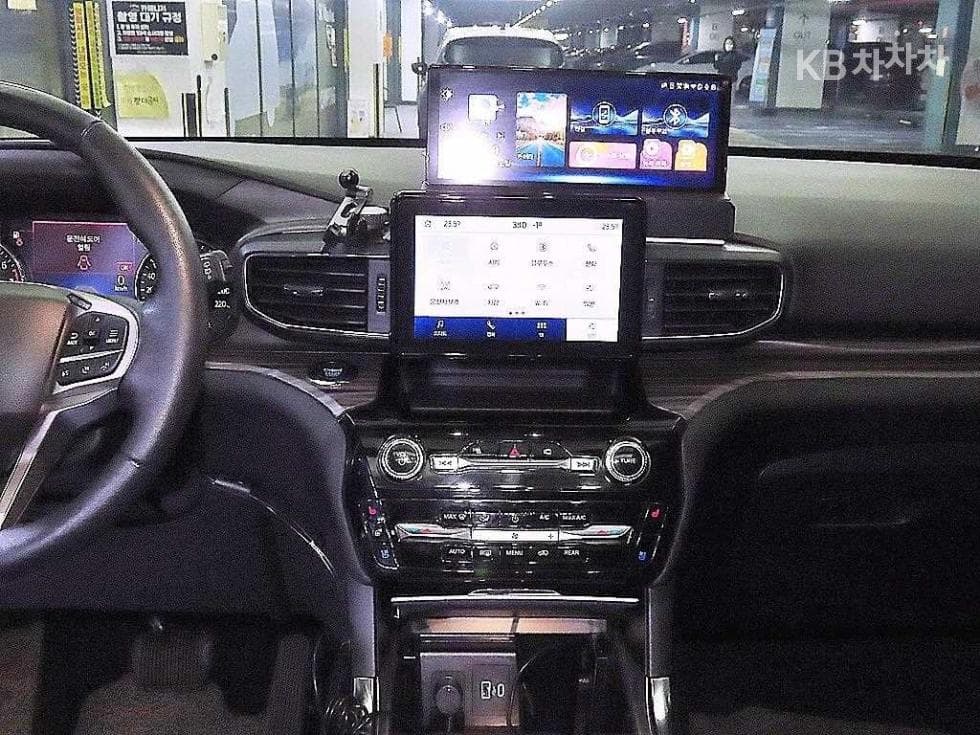Ford Explorer(6세대)Gasoline Turbo 2.3 AWD Limited - 11