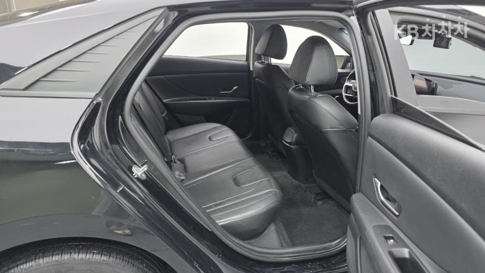 Hyundai All New Avante (Elantra)(CN7)1.6 Gasoline Modern - 8