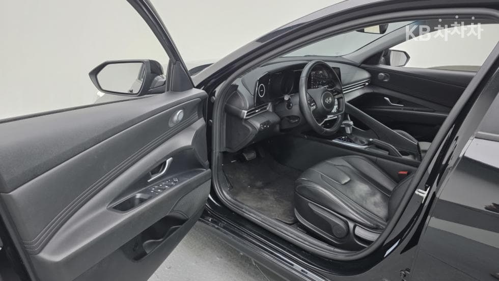 Hyundai All New Avante (Elantra)(CN7)1.6 Gasoline Modern - 13