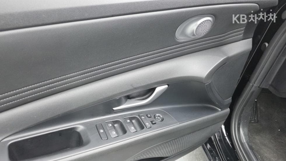 Hyundai All New Avante (Elantra)(CN7)1.6 Gasoline Modern - 14