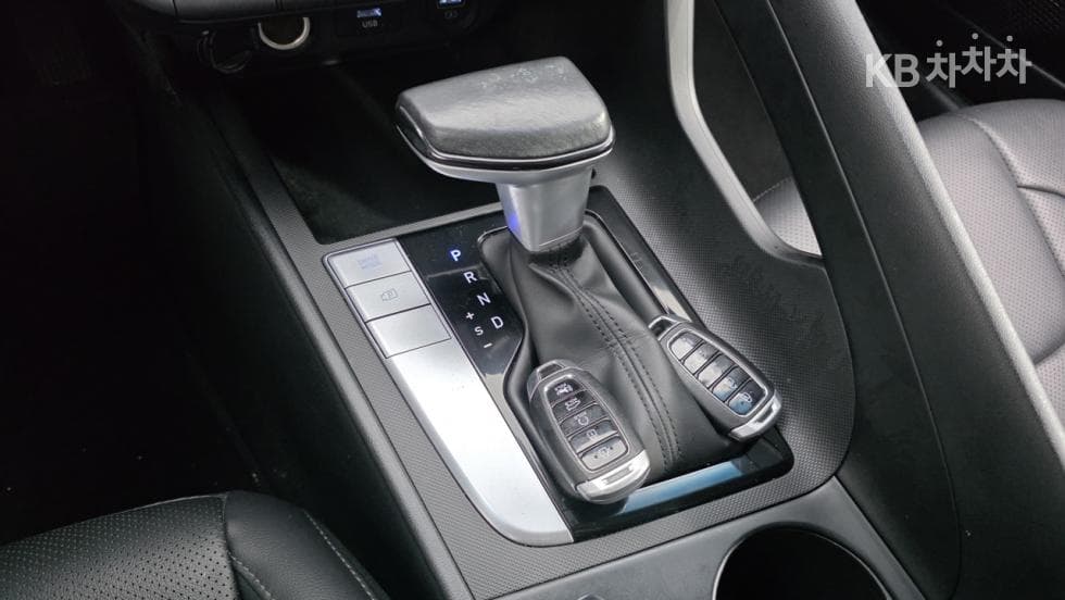 Hyundai All New Avante (Elantra)(CN7)1.6 Gasoline Modern - 18