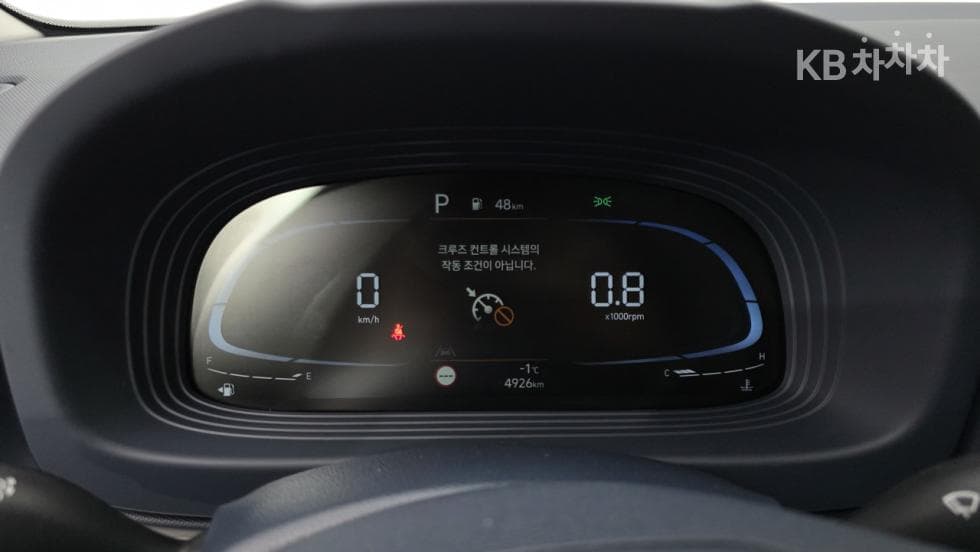 Hyundai VenueGasoline 1.6 Premium - 8