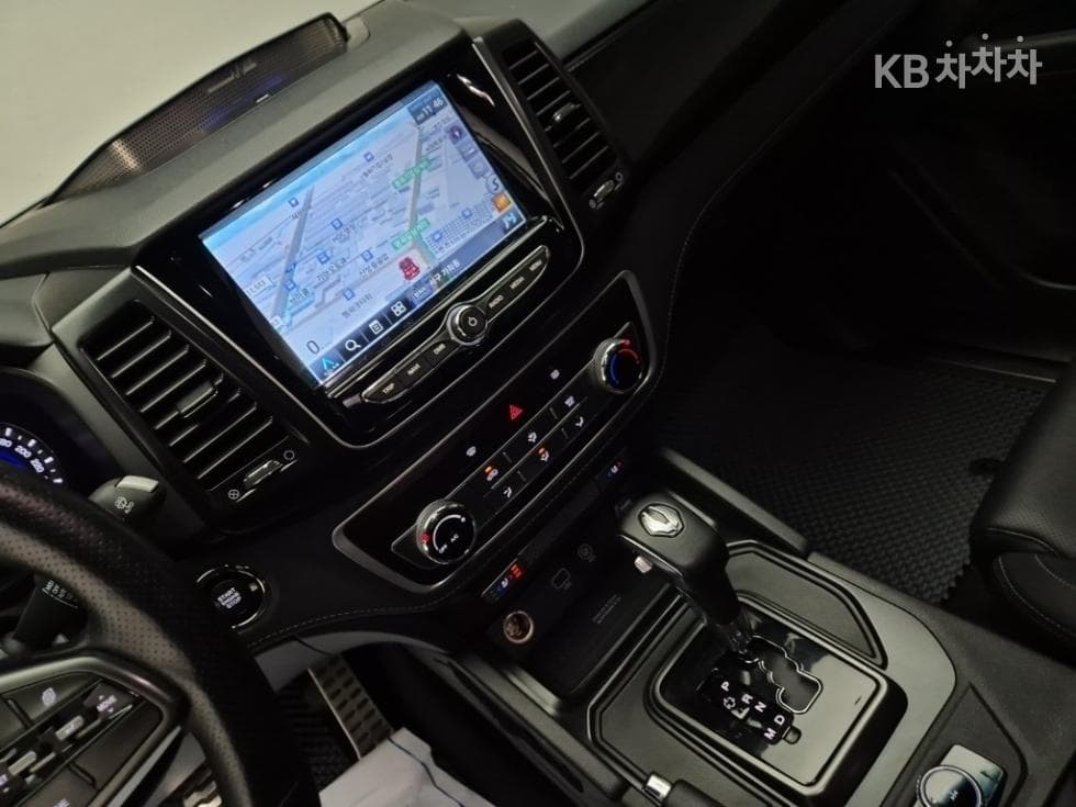KG Mobility Rexton 스포츠2.2 4WD Dynamic 에디션 - 10