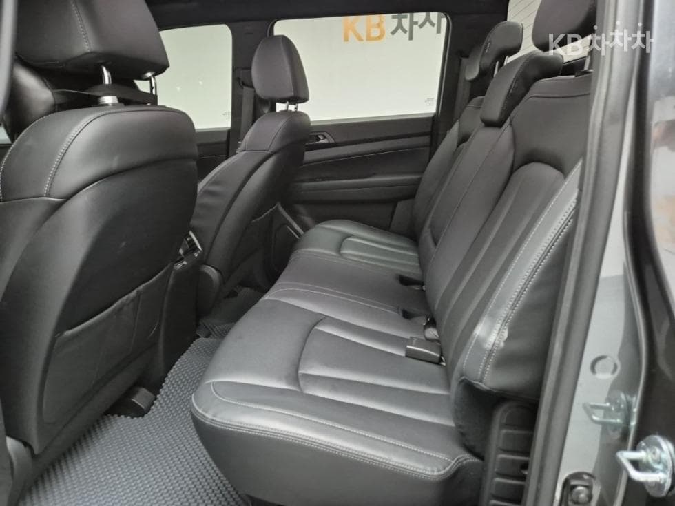 KG Mobility Rexton 스포츠2.2 4WD Dynamic 에디션 - 12