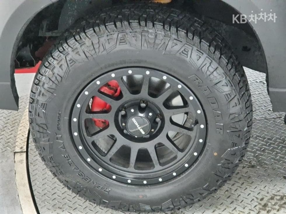 KG Mobility Rexton 스포츠2.2 4WD Dynamic 에디션 - 19