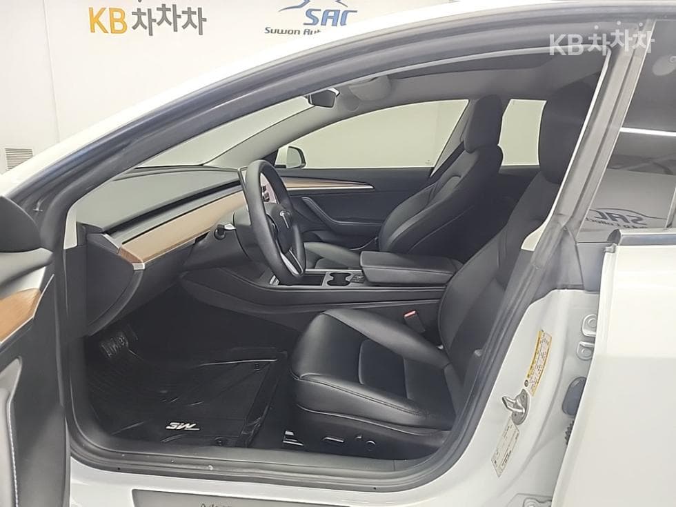 테슬라 Model 3Long Range - 11