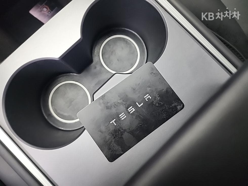 테슬라 Model 3Long Range - 17