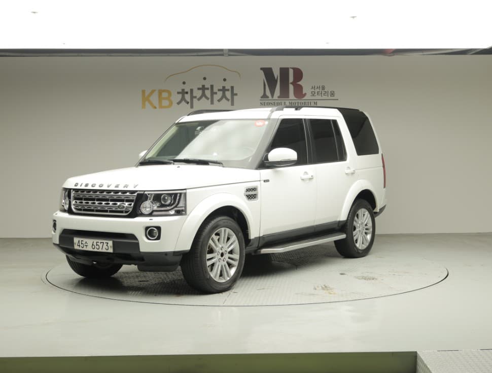 Land Rover 디스커버리4 3.0 SDV6 HSE Стандартен - Image 1