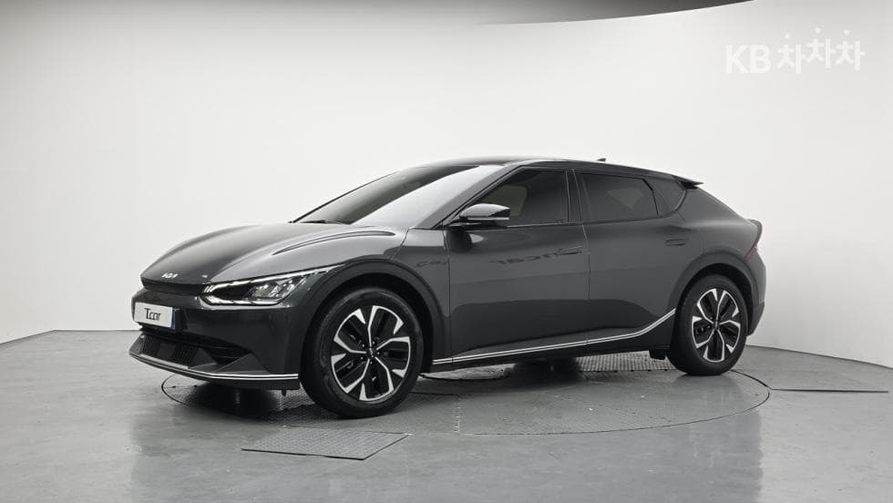 Kia EV6 롱 레Seater지 2WD Air - Image 1