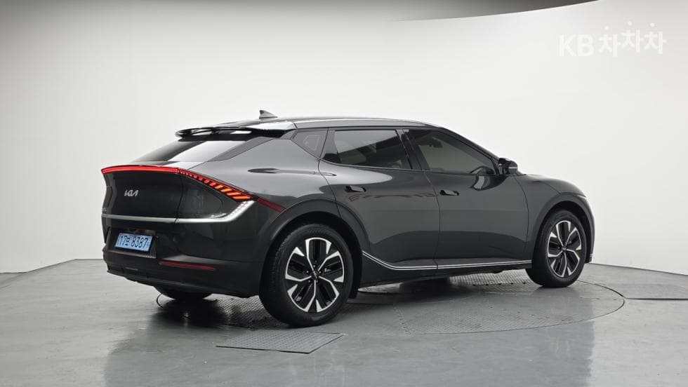 Kia EV6롱 레Seater지 2WD Air - 2